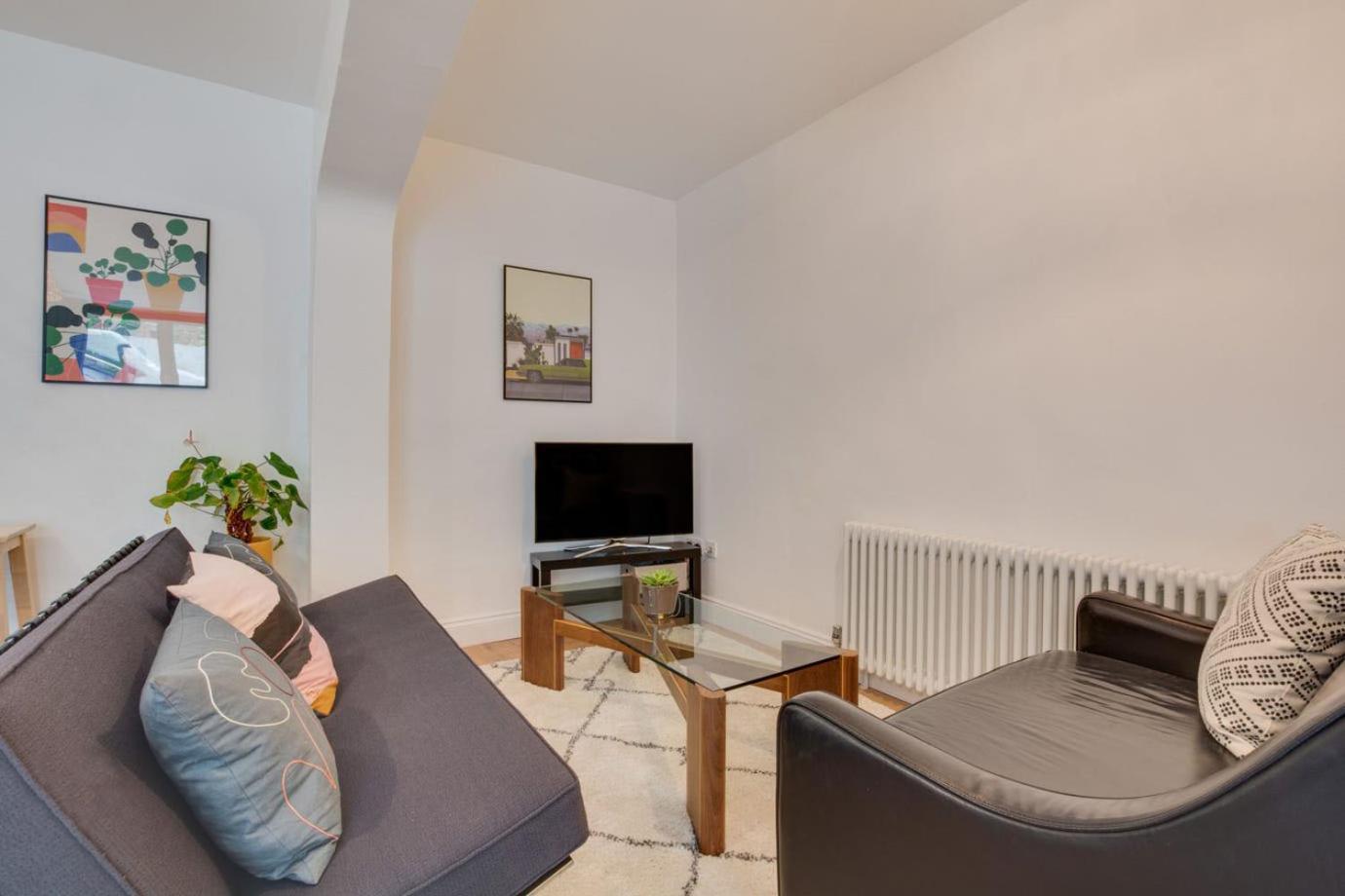 Appartement Flat, 3 Bedrooms, Sleeps 6, Close To Shops And Hove